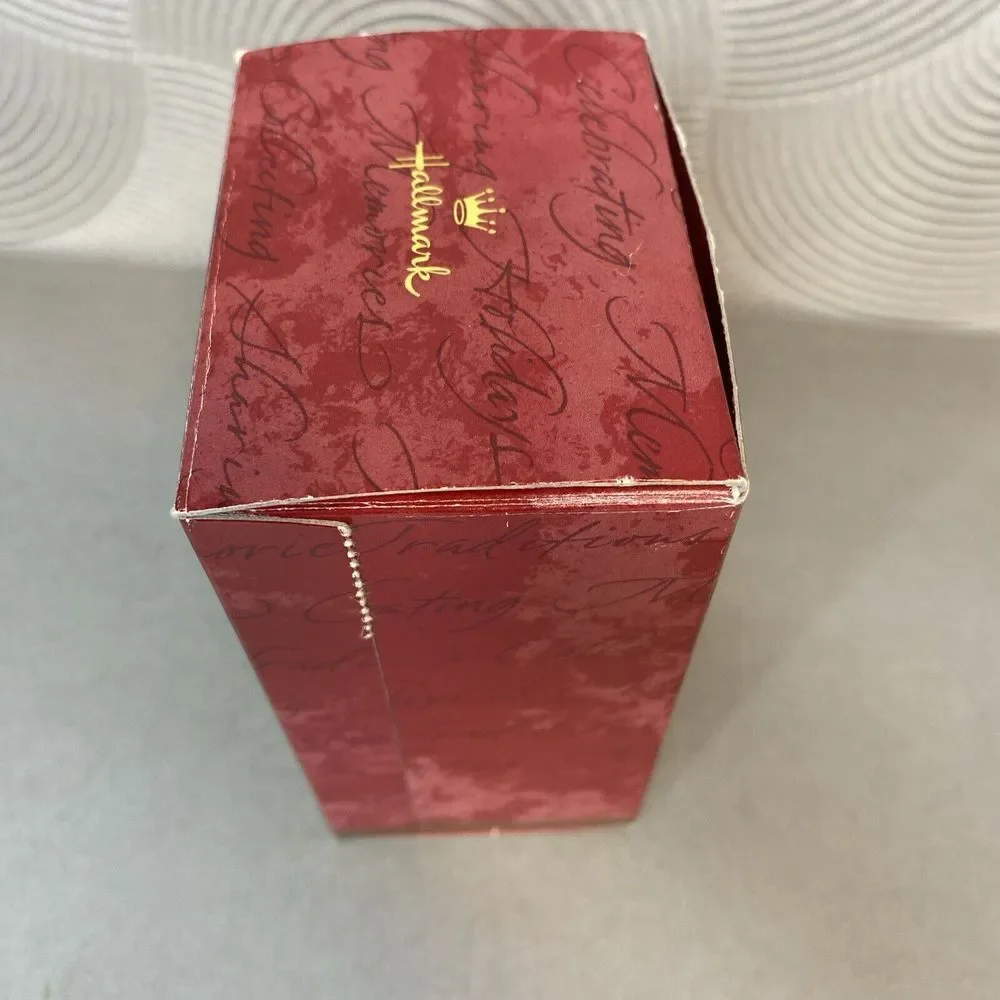 Hallmark Keepsake SAFE IN NOAH'S ARK Christmas Ornament with box Dated 2000‎ New